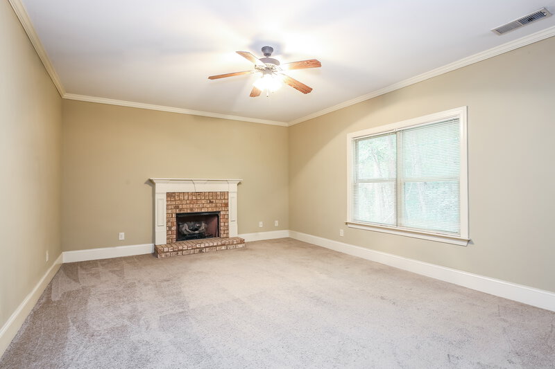 0/Mo, 509 Bethany Ct Ball Ground, GA 30107 Living Room View