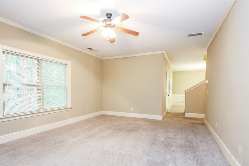 0/Mo, 509 Bethany Ct Ball Ground, GA 30107 Living Room View 3