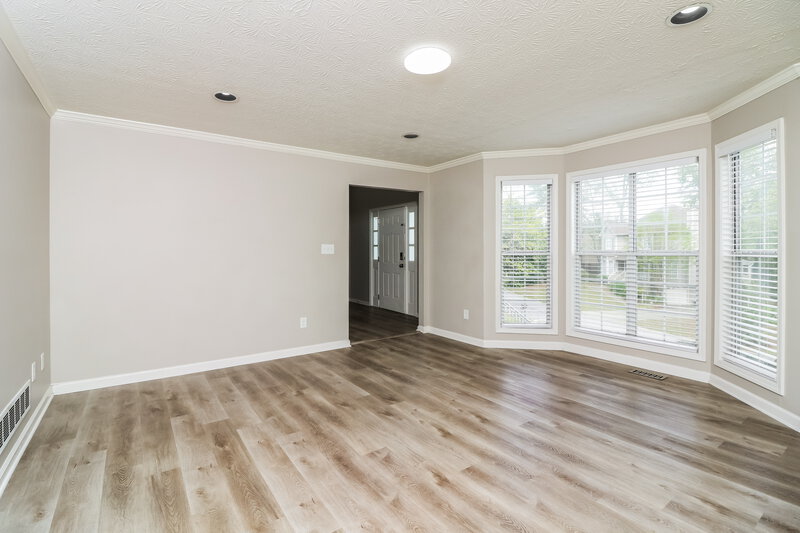 2,740/Mo, 1341 Windage Ct SW Marietta, GA 30008 Living Room View 2