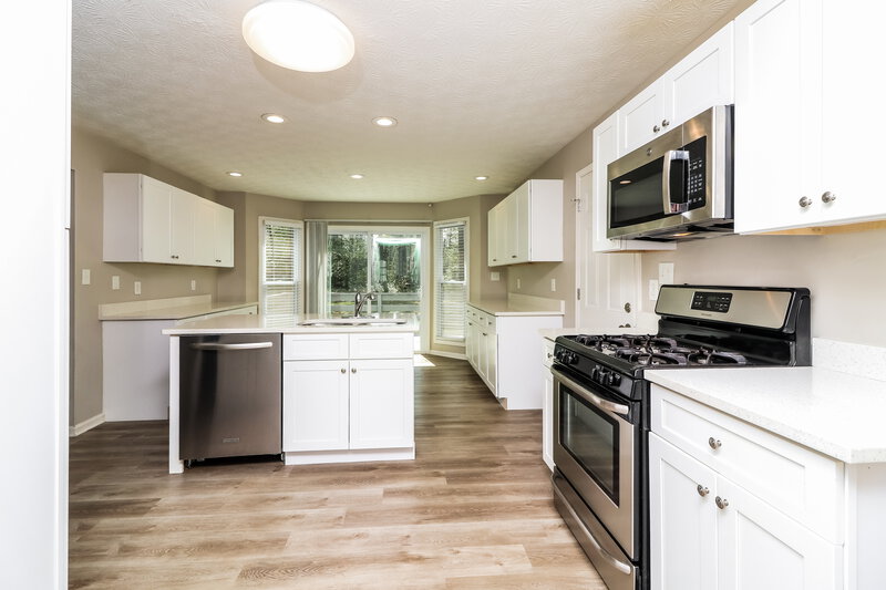 2,740/Mo, 1341 Windage Ct SW Marietta, GA 30008 Kitchen View 2