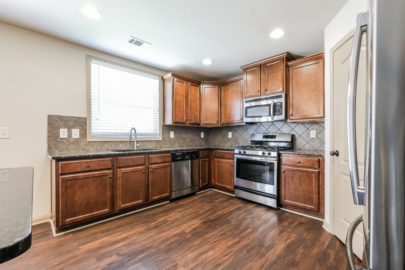 2,630/Mo, 3258 Sag Harbor Ct Buford, GA 30519 Kitchen View