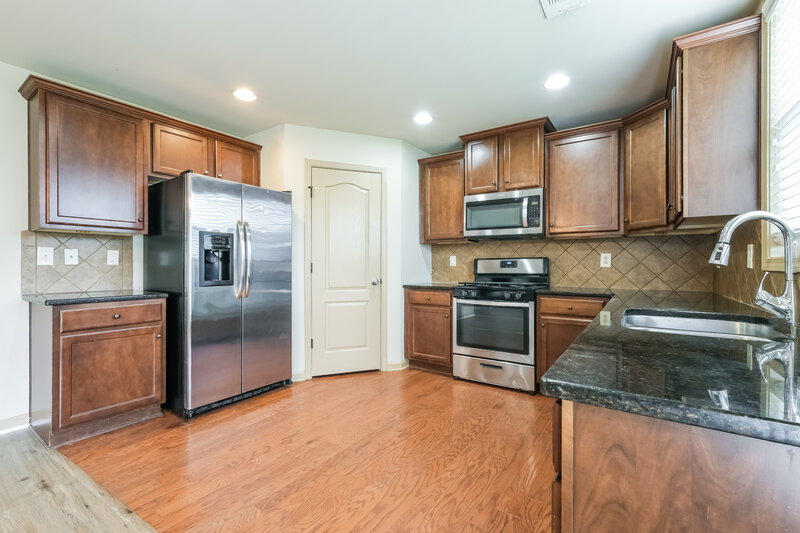 2,725/Mo, 3343 Sag Harbor Ct Buford, GA 30519 Kitchen View