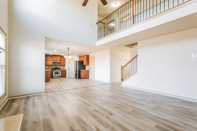 2,665/Mo, 3353 Sag Harbor Ct Buford, GA 30519 Living Room View 2