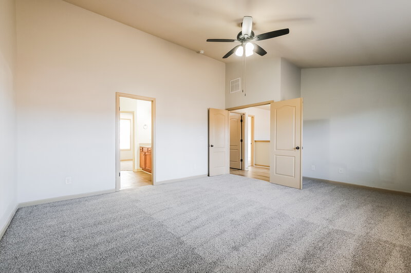 2,665/Mo, 3353 Sag Harbor Ct Buford, GA 30519 Main Bedroom View 2