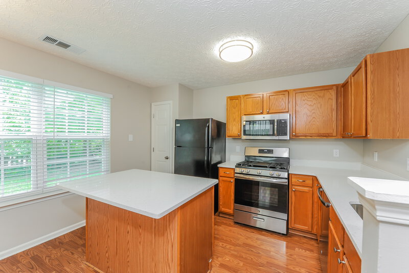 1,865/Mo, 310 Pieris Dr Canton, GA 30114 Kitchen View