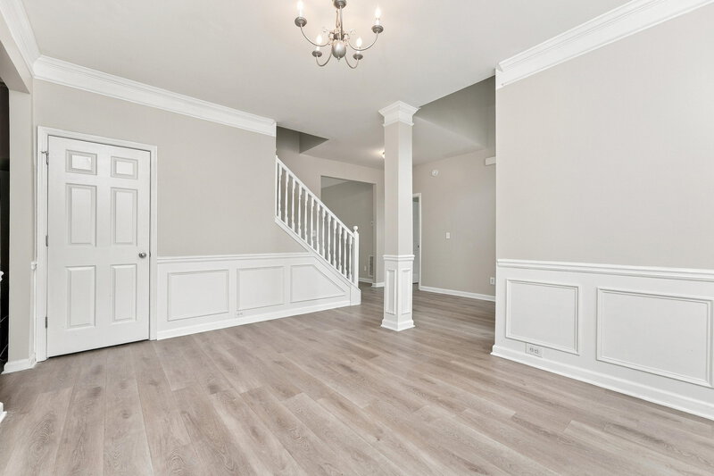 2,220/Mo, 1471 Ewing Farm Dr Loganville, GA 30052 Dining Room View 2