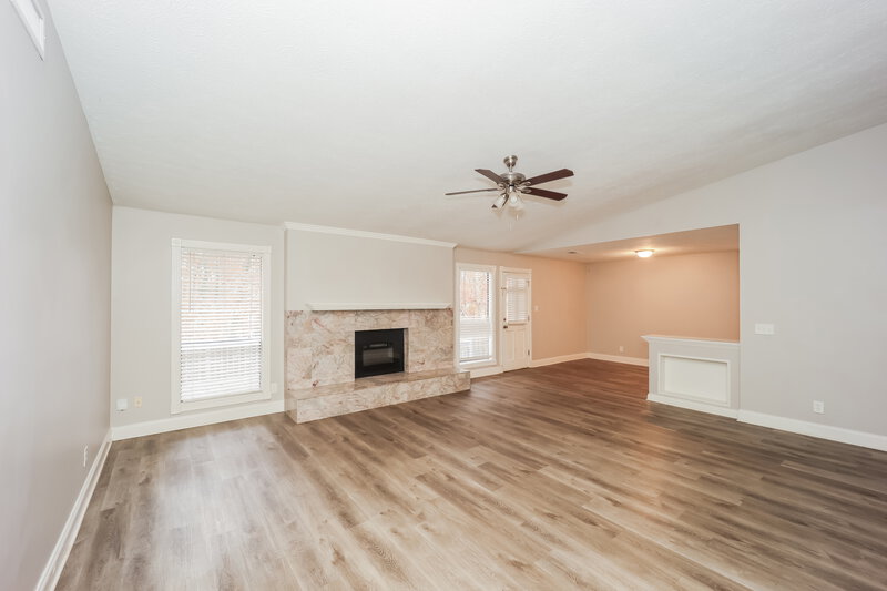 1,970/Mo, 1183 Ridgeside Dr NW Acworth, GA 30102 Living Room View