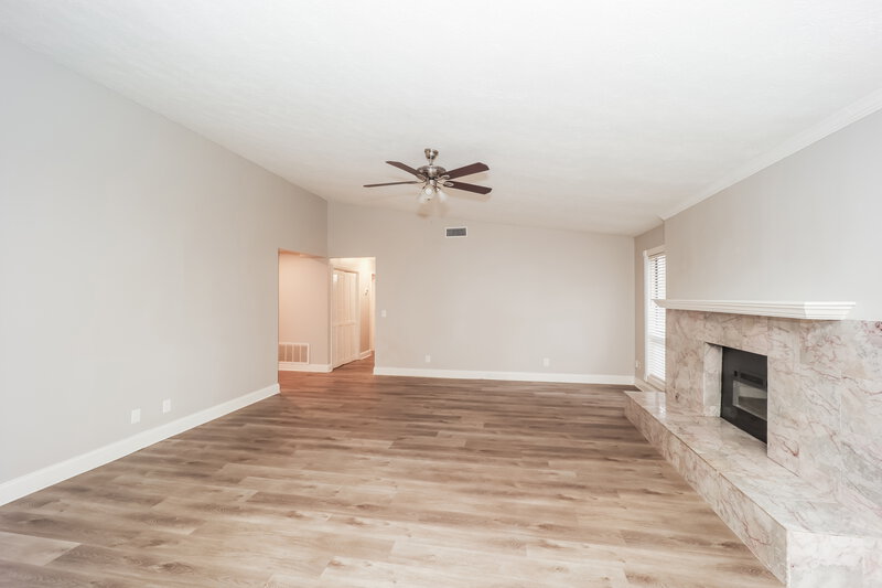 1,970/Mo, 1183 Ridgeside Dr NW Acworth, GA 30102 Living Room View 3