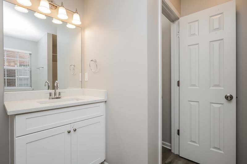 2,245/Mo, 316 Nunnally Dr Stockbridge, GA 30281 Main Bathroom View 2