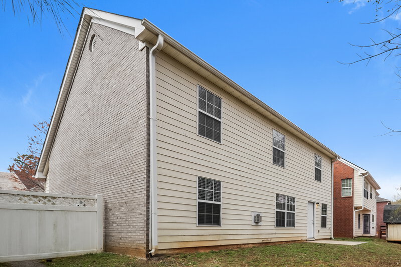 2,245/Mo, 316 Nunnally Dr Stockbridge, GA 30281 Rear View
