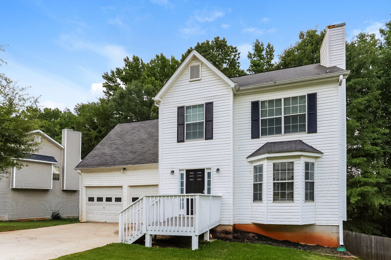 3,010/Mo, 7317 Essex Dr Douglasville, GA 30134 Front View