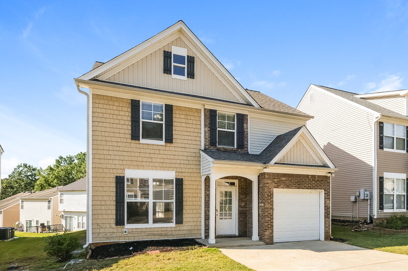 2,030/Mo, 422 Marsh Lake Rd Lawrenceville, GA 30045 Front View