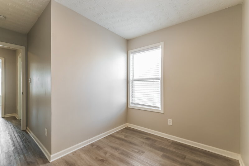 2,030/Mo, 422 Marsh Lake Rd Lawrenceville, GA 30045 Bonus Room View