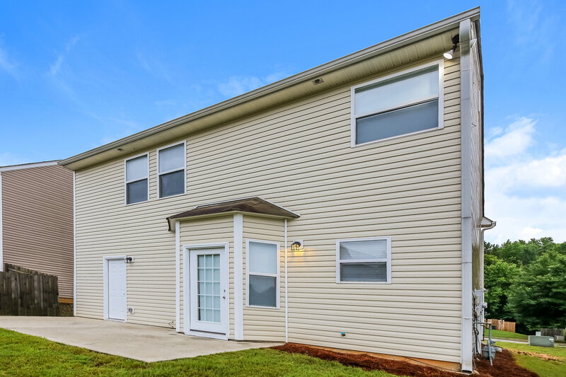 2,740/Mo, 422 Marsh Lake Rd Lawrenceville, GA 30045 Misc View 14