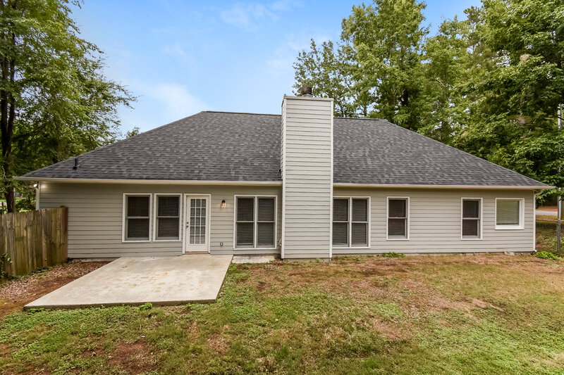 2,205/Mo, 4020 Tidewater Ct NW Acworth, GA 30101 Rear View