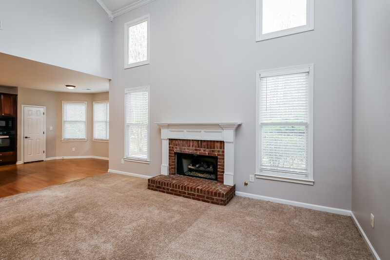 3,750/Mo, 1511 Heathermoor Way Dacula, GA 30019 Living Room View 4