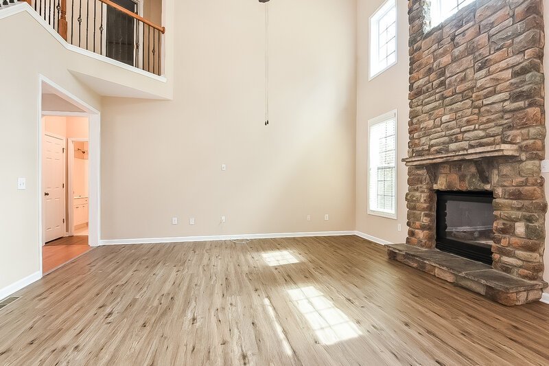 2,705/Mo, 720 Crimson Morning Vw Canton, GA 30114 Family Room View