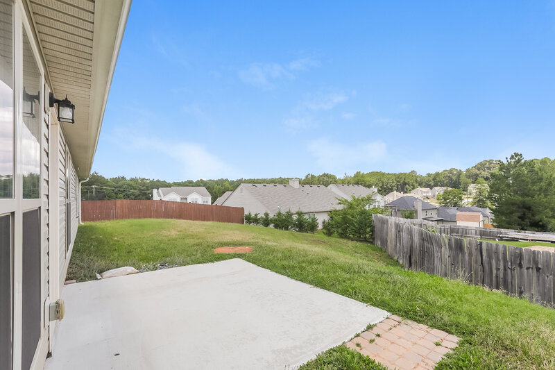 2,295/Mo, 1779 Miller Springs Dr Bethlehem, GA 30620 Rear View 2