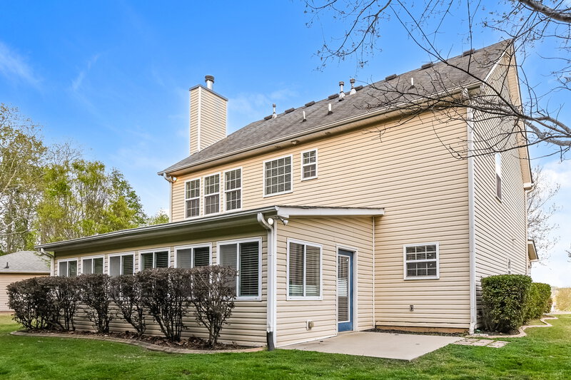 2,425/Mo, 300 Nobleman Way Canton, GA 30114 Rear View