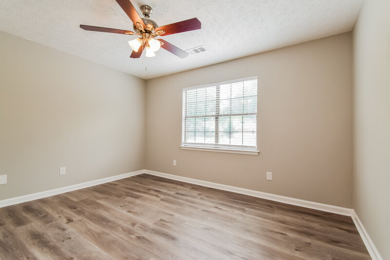 2,360/Mo, 109 Clifford Ct Stockbridge, GA 30281 Main Bedroom View