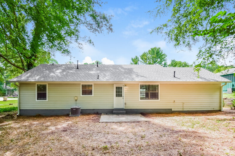 2,360/Mo, 109 Clifford Ct Stockbridge, GA 30281 Rear View