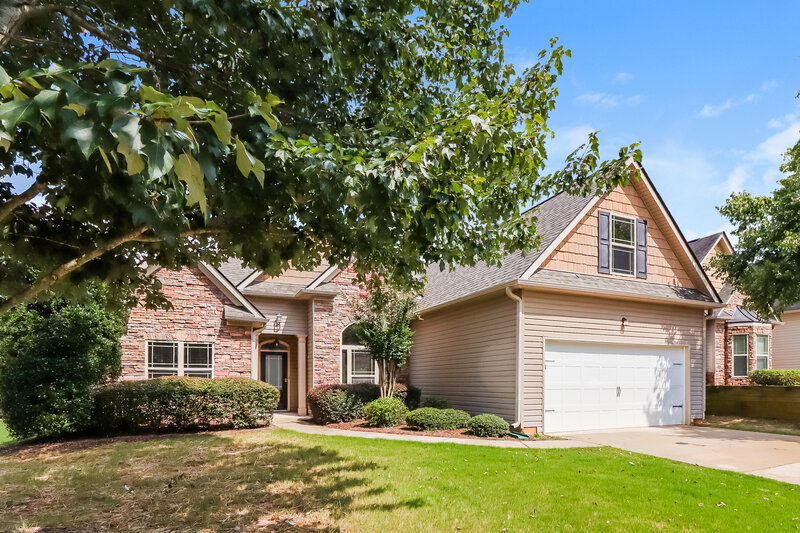 2,195/Mo, 322 Stillwood Dr Newnan, GA 30265 Front View