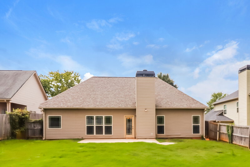 2,195/Mo, 322 Stillwood Dr Newnan, GA 30265 Rear View 2