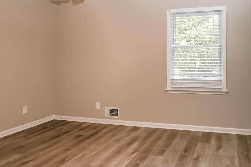 1,615/Mo, 1664 Cherry Hill Rd SW Conyers, GA 30094 Main Bedroom View