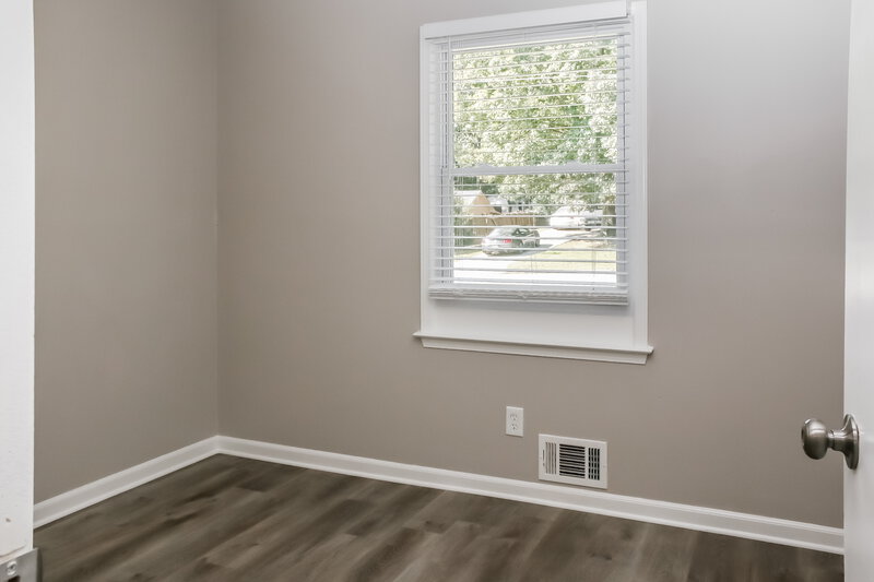 1,615/Mo, 1664 Cherry Hill Rd SW Conyers, GA 30094 Bedroom View