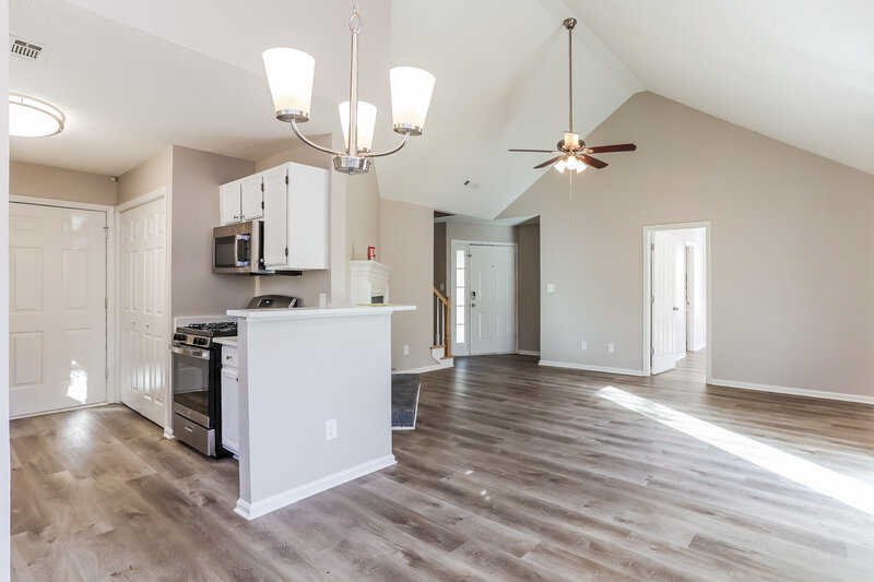 1,910/Mo, 150 S Fairfield Dr Peachtree City, GA 30269 Misc View 5