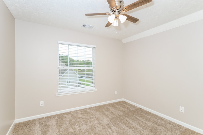 2,120/Mo, 236 Vineyard Ridge Dr Griffin, GA 30223 Bedroom View 2