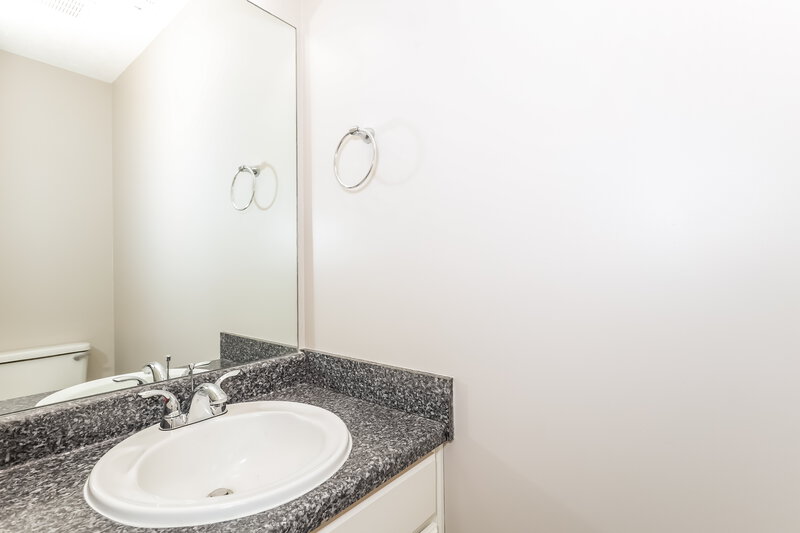 2,120/Mo, 236 Vineyard Ridge Dr Griffin, GA 30223 Bathroom View