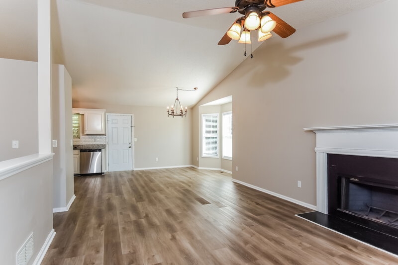 1,805/Mo, 304 Gun Range Rd Dallas, GA 30132 Living Room View