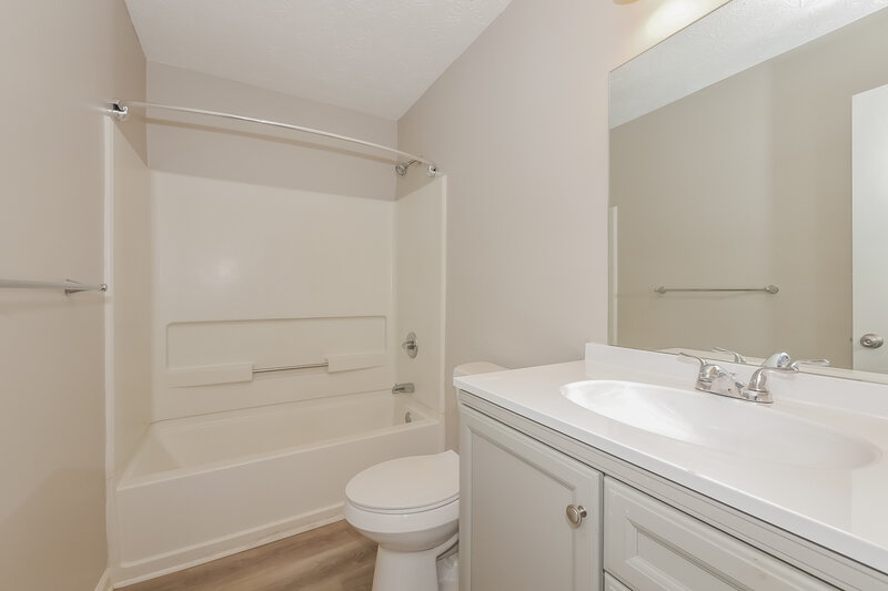 1,955/Mo, 560 Cornwallis Way Fayetteville, GA 30214 Bathroom View