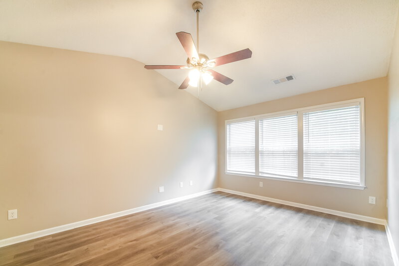 3,010/Mo, 1622 Woodsford Rd NW Kennesaw, GA 30152 Main Bedroom View