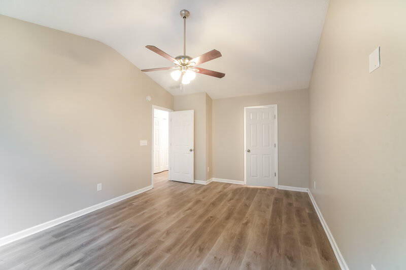 3,010/Mo, 1622 Woodsford Rd NW Kennesaw, GA 30152 Main Bedroom View 2