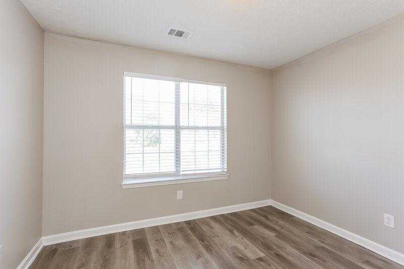 2,150/Mo, 214 Stallion Trl Riverdale, GA 30274 Bedroom View