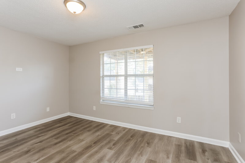 2,150/Mo, 214 Stallion Trl Riverdale, GA 30274 Bedroom View 3