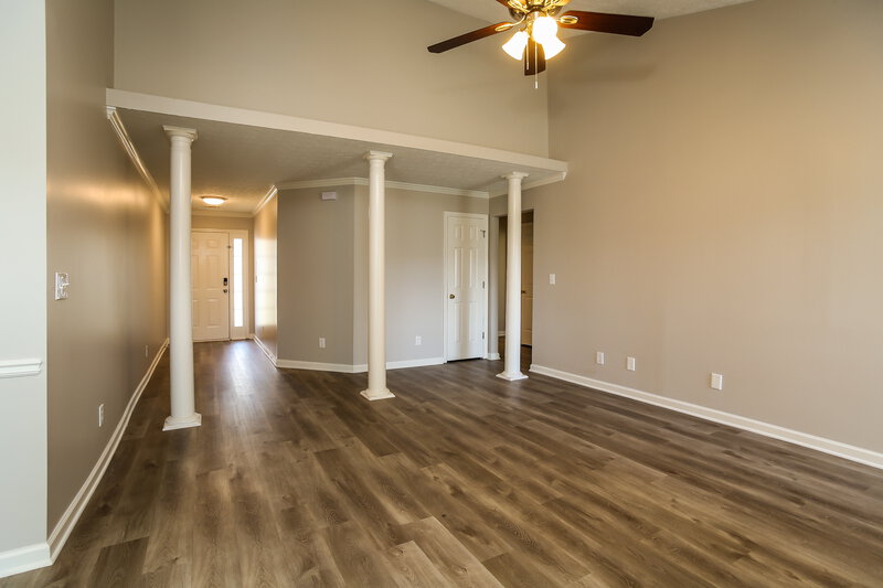 2,245/Mo, 3029 Lexington Ave Woodstock, GA 30189 Living Room View