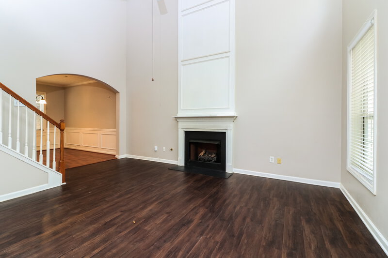 2,780/Mo, 109 Diamond Ridge Ave Canton, GA 30114 Living Room View