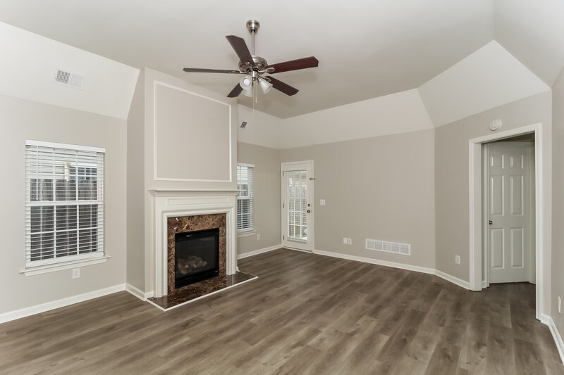 1,770/Mo, 254 Highland Falls Blvd Hiram, GA 30141 Living Room View