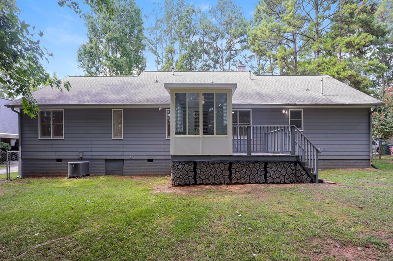 1,825/Mo, 1604 Carriage Hills Dr Griffin, GA 30224 Rear View