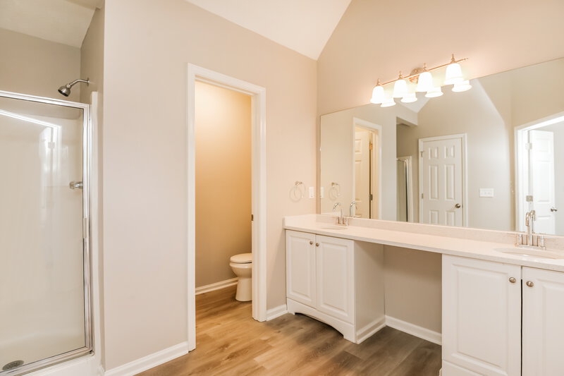 2,485/Mo, 3362 Grove Meadows Cv Lawrenceville, GA 30044 Main Bathroom View 2