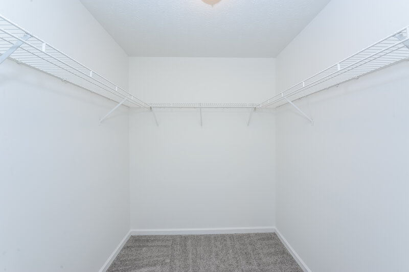 1,865/Mo, 4250 Viewpoint Ln Ellenwood, GA 30294 Amenities View