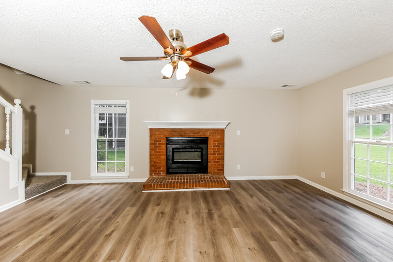 1,995/Mo, 4178 Irish Highland Dr Powder Springs, GA 30127 Living Room View