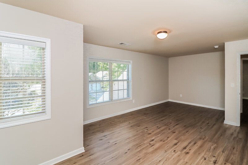 2,160/Mo, 5204 Centennial Hill Dr NW Acworth, GA 30102 Main Bedroom View