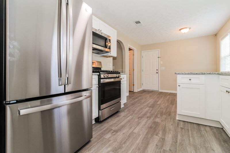 1,880/Mo, 22 Mountain Ct Dallas, GA 30132 Kitchen View