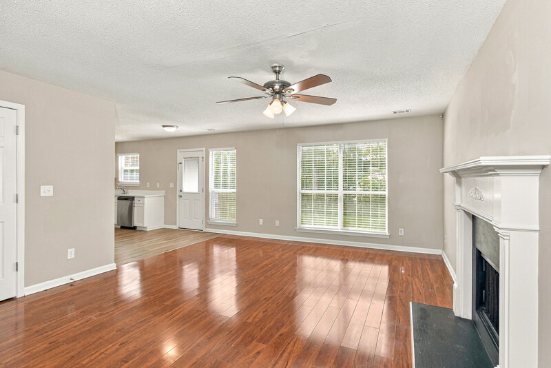 2,105/Mo, 2311 McMurry Dr Powder Springs, GA 30127 Living Room View