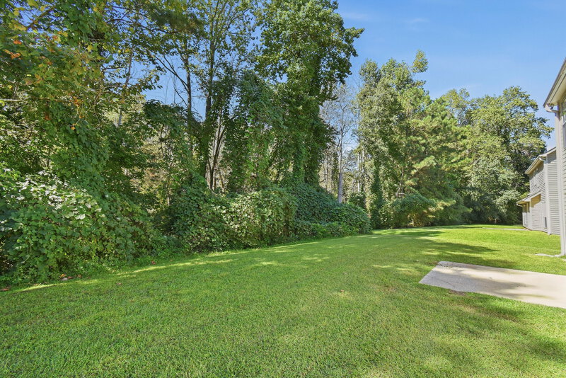 2,105/Mo, 2311 McMurry Dr Powder Springs, GA 30127 Backyard View