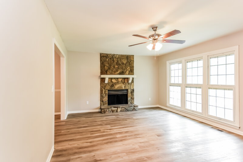 2,305/Mo, 3138 Calumet Pl NW Kennesaw, GA 30152 Living Room View